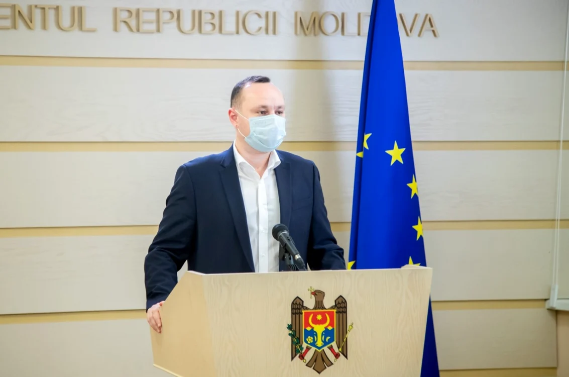 Deputatul socialist Vlad Bătrîncea.