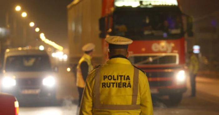 Timişoara: Poliţia a reţinut un şofer de TIR bulgar care a condus mut de beat 50 de kilometri