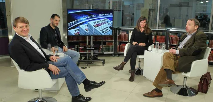 Irene Costelian şi Adrian Niculescu, alături de Ion M Ioniţă şi Ciprian Plăiaşu - FOTO Eduard Enea