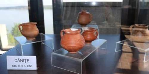 obiecte folosite de romani in gastronomie FOTO Alexandra Georgescu 