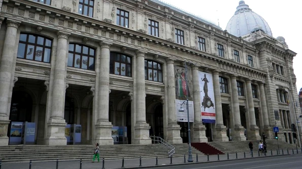 «Miscelaneu teologic» Exponatul lunii mai 2017 la Muzeul Naţional de Istorie a României jpeg