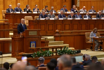 Prezentarea noului guvern Bolojan in plenul Parlamentului  Foto Inquam Photos George Calin (2) jpg