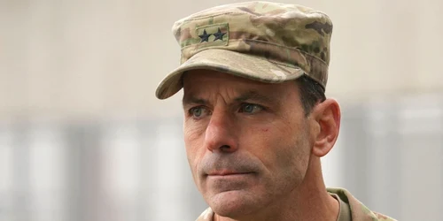 General Christopher Donahue jpg