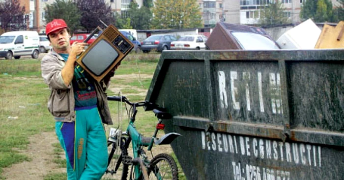 Românii aruncă aparatele electrocasnice numai atunci când s-au stricat