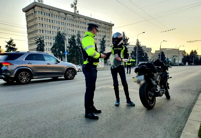 Acţiune a poliţiei rutiere în Ploieşti şi Câmpina FOTO IJP Prahova