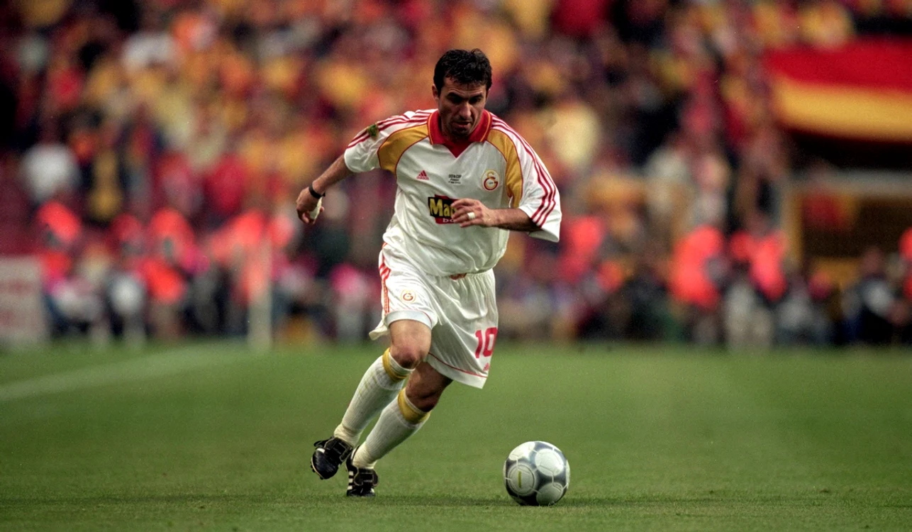 Gică Hagi, unul dintre cei mai buni fotbaliști all-time (FOTO: Getty Images)