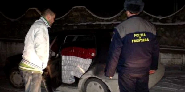 Peste 8000 de pachete de țigări confiscate în ultimele zile