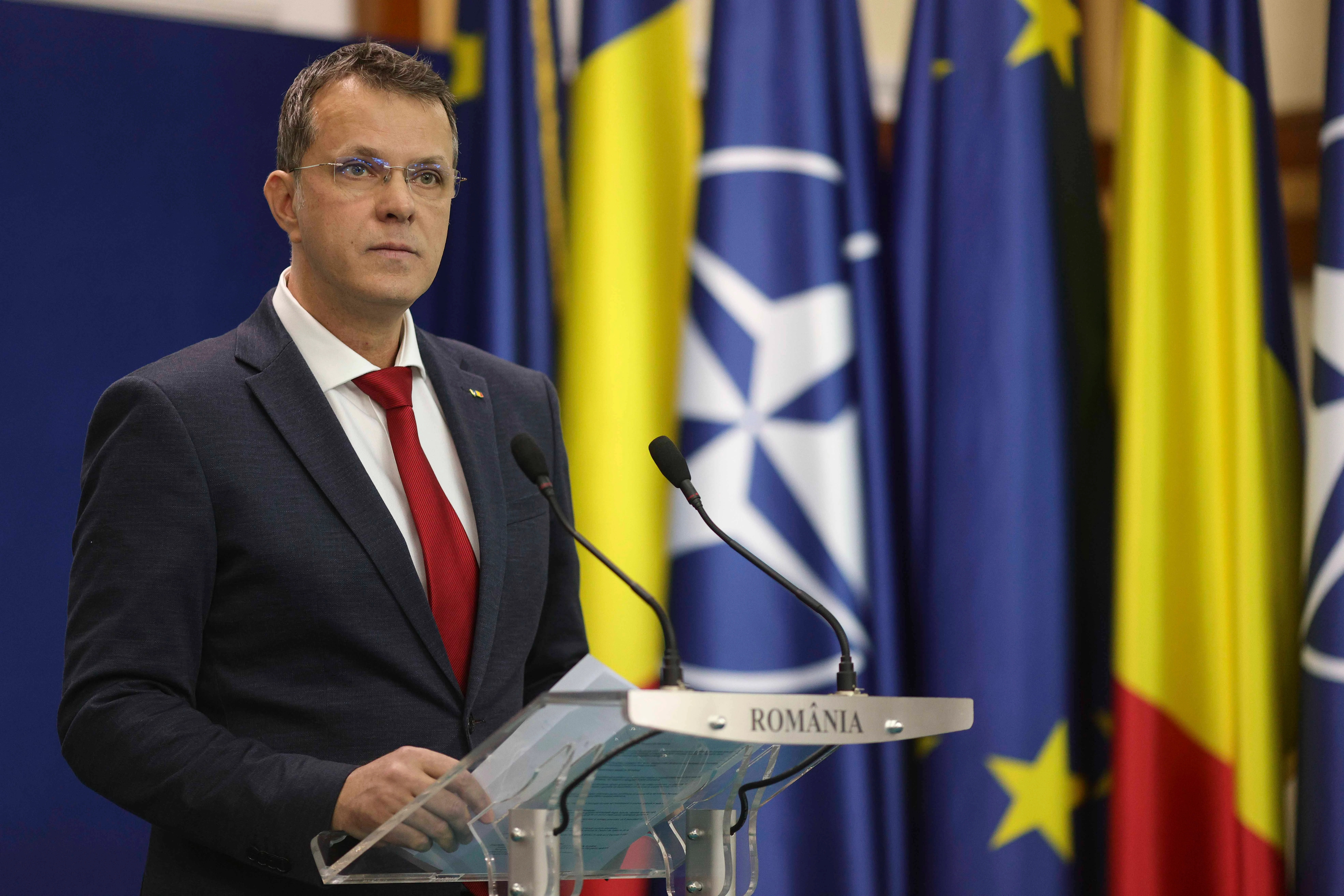 Politico: România cere beneficii industriale din reînarmarea Europei. Moșteanu: „Nu vrem doar să cumpărăm rachete din afară”