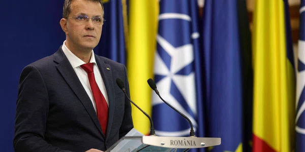 DECLARATII MOSTEANU RETRAGERE 04 INQUAM Photos Octav Ganea jpg