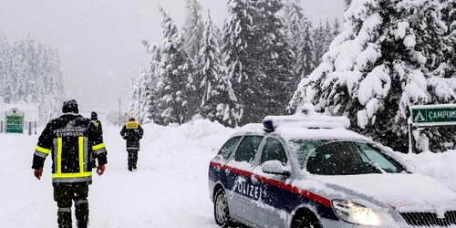 Poliţie Austria iarnă FOTO EPA-EFE / Michael Gruber
