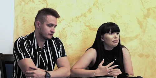 O familie din Bocșa, județul Caraș-Severin, și-a pierdut fetița la o zi după naștere. Familia acuza malpraxis foto captura video FB