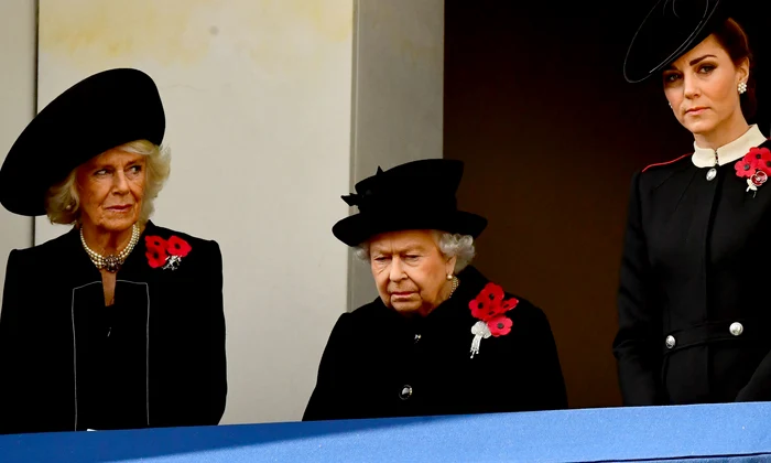 Camilla, Elisabeta și Kate jpg