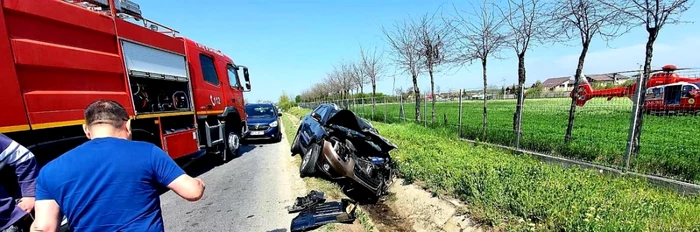 Trei persoane au fost rănite în accidentul de pe Dn2 FOTO IPJ Ialomiţa