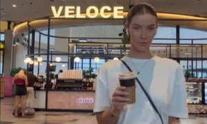 brittany hockley cafea aeroport instagram jpg