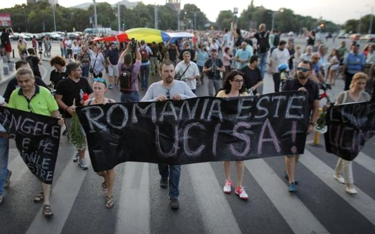 În jur de 5000 de oameni au ieșit în stradă după cazul șocant din Caracal 
