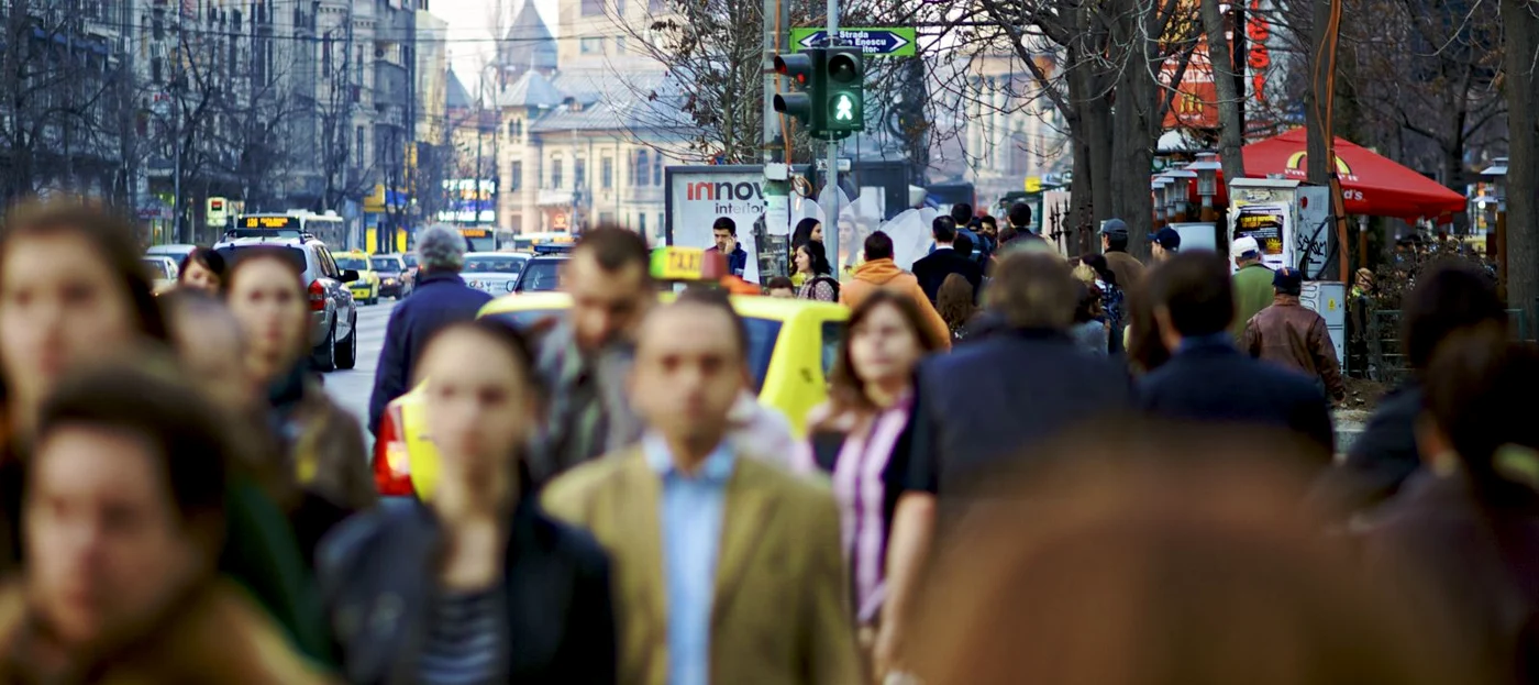 Valul 6 COVID e aici! Primul oraş din România, în scenariul galben