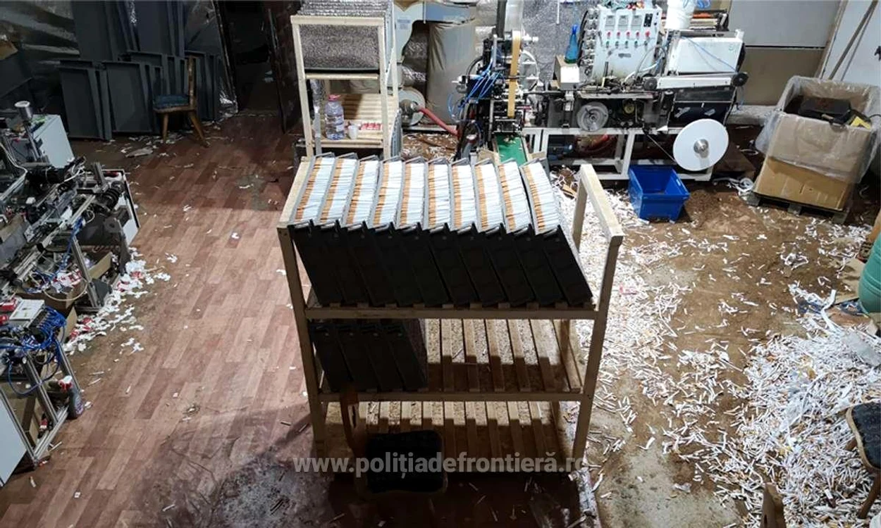 Fabrica a fost instalată într-o hală de la un fost complex zootehnic FOTO Poliția de Frontieră