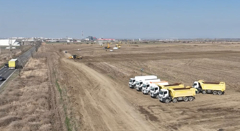 Turcii au luat cu asalt porțiunea lipsă din Autostrada Moldovei. Au 20 de luni la dispoziție VIDEO