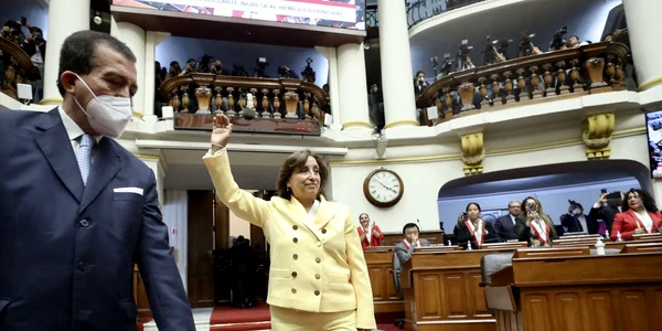 Dina Boluarte prima femeie președinte din Peru FOTO Profimedia