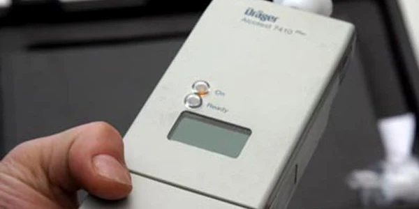 Şoferiţa avea o concentraţie de alcool în aerul expirat de 1,16 mg/l Foto: Adevărul