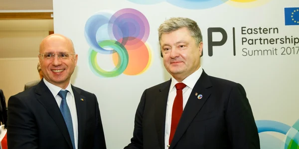Pavel Filip si Petro porosenko gov.md