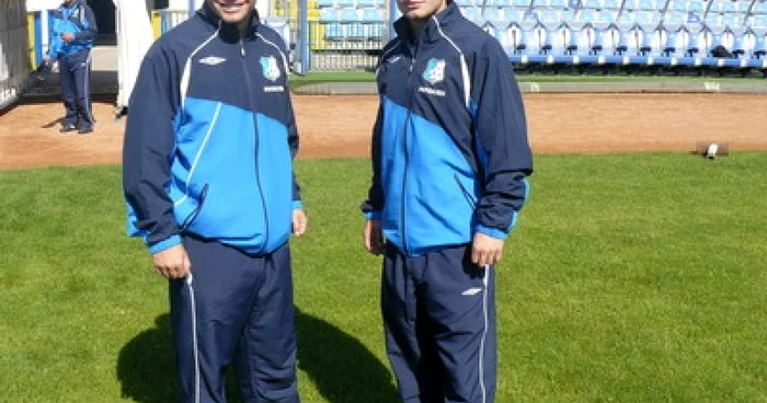Târgu-Jiu: Gemenii Mihălcescu – confundaţi mereu pe terenul de fotbal