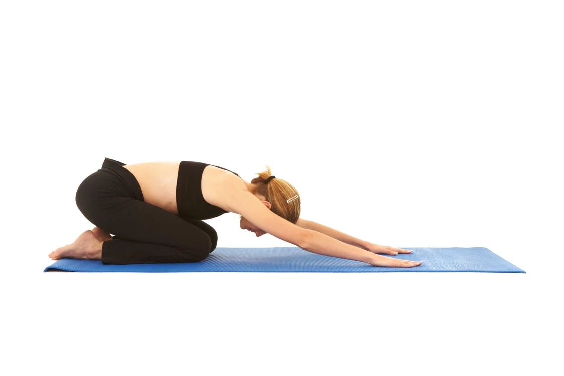 Exerciţiile trebuie efectuate pe saltea, cel puţin 10 minute pe zi