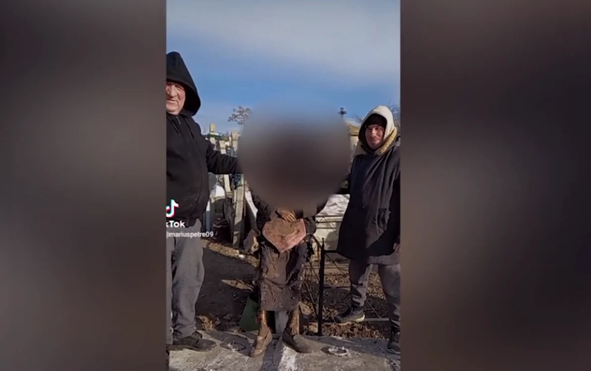 Cei doi gropari acuzaţi de profanare de morminte sunt liberi FOTO Captură Video TIK TOK