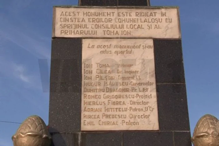 Monumentul din comuna Laloşu