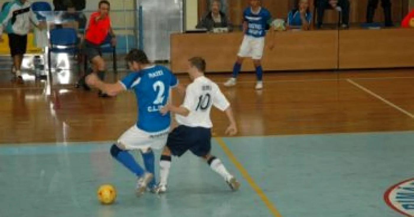 Hunedoara: SPORT La Deva are loc derbiul campionatului naţional de fotbal în sală