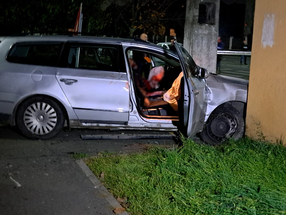 Accidentul din cartierul Bujac FOTO Aradon.ro