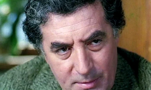 "Artişti şi scriitori celebri aromâni" la Palatul Suţu jpeg