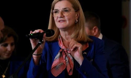 Elisabeta Lipa, Sportpictures jpg