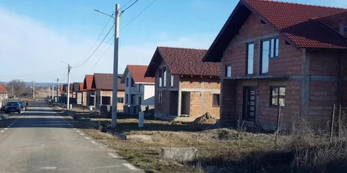 621cd79a5163ec4271949185 jpg