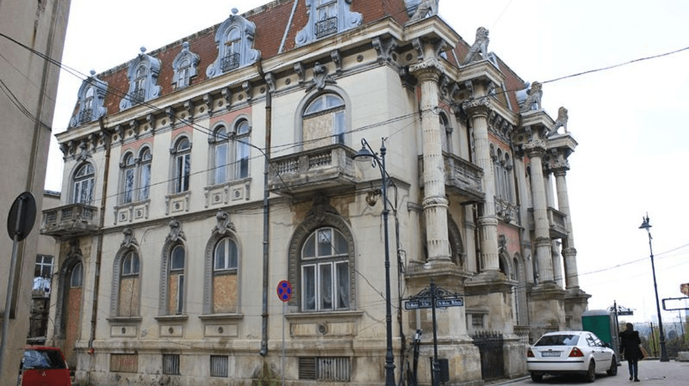 Casa cu Lei, una dintre cele mai frumoase clădiri din Constanța, cumpărată. Noul proprietar o va renova VIDEO 
