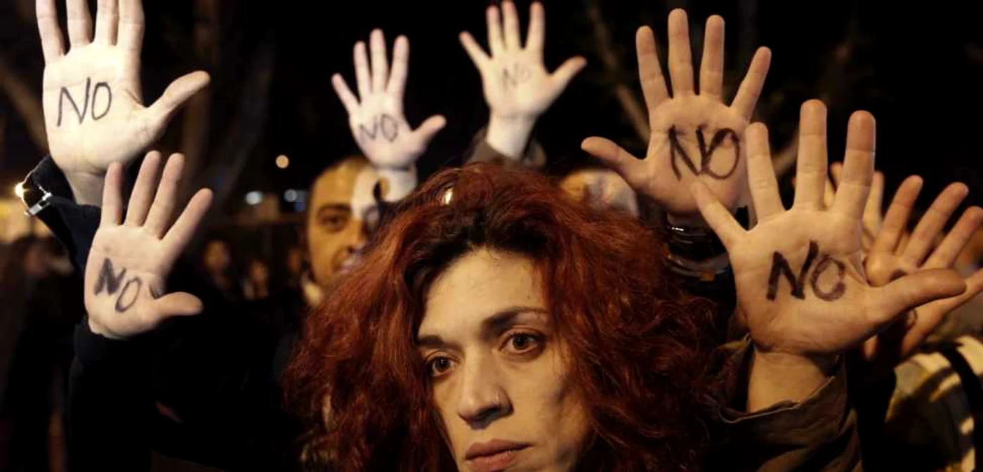 Ciprioţţi au protestat faţă de condiţiile impuse de Troică