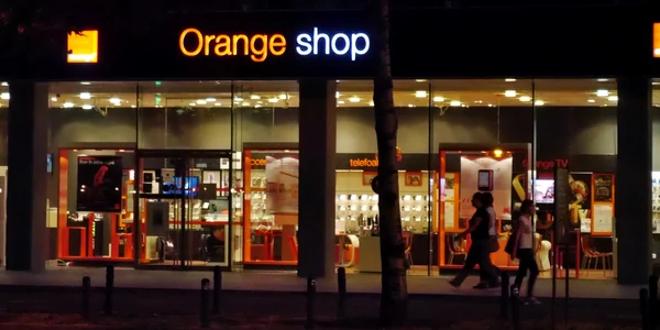orange foto razvan baltaretu/adevarul