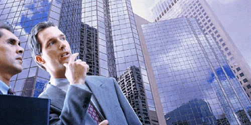 Preţurile cresc, criza rămâne: piaţa imobiliară din Capitală stagnează din cauza propietarilor şi a băncilor