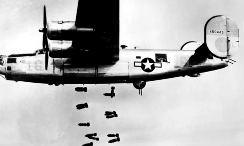 Lupte aeriene în august 1944 deasupra judeţului Argeş jpeg