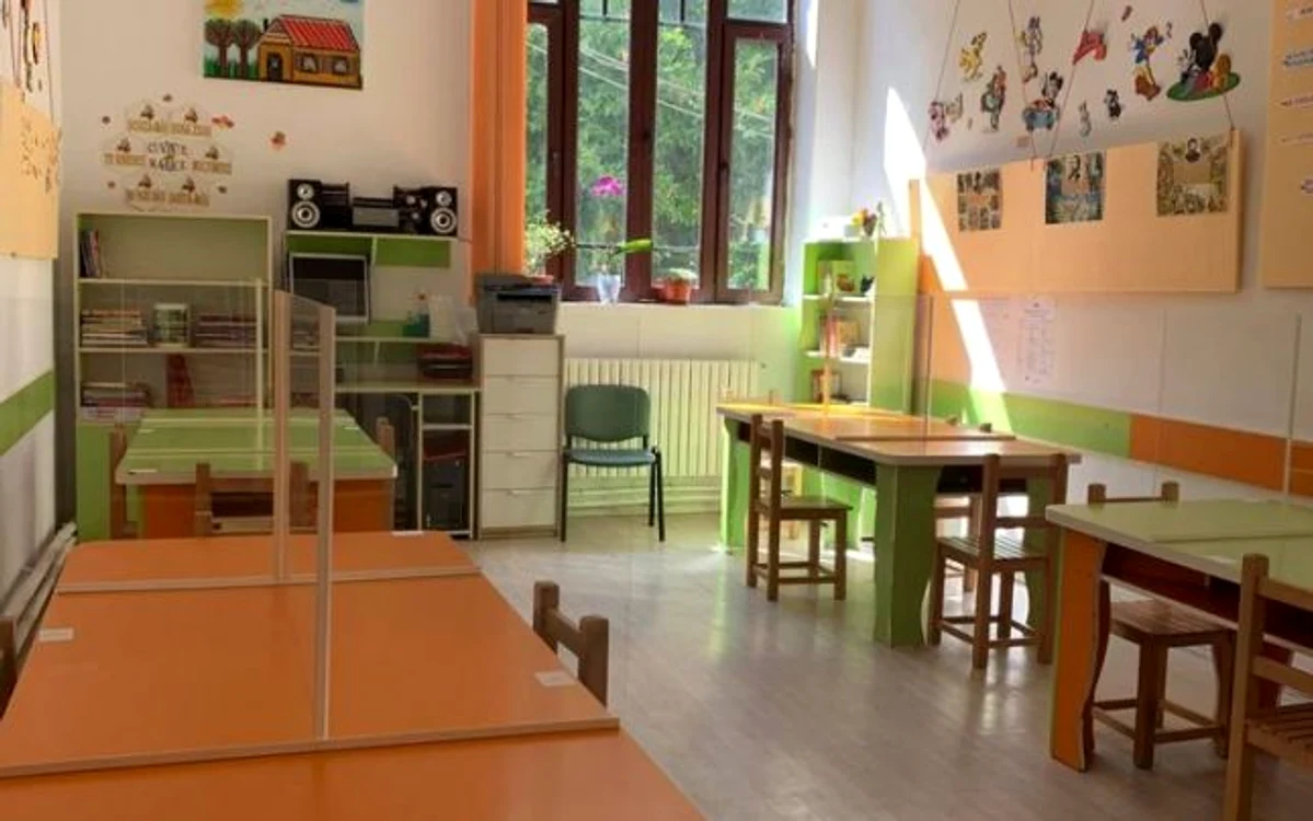 Sălile de clasă pregătite la Constanţa FOTO Colegiul Naţional Constantin Brătescu Constanţa