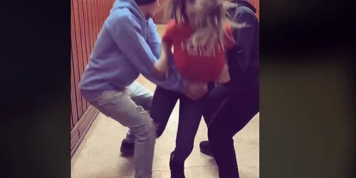 Provocarea Superman Foto Captura video TikTok jpg