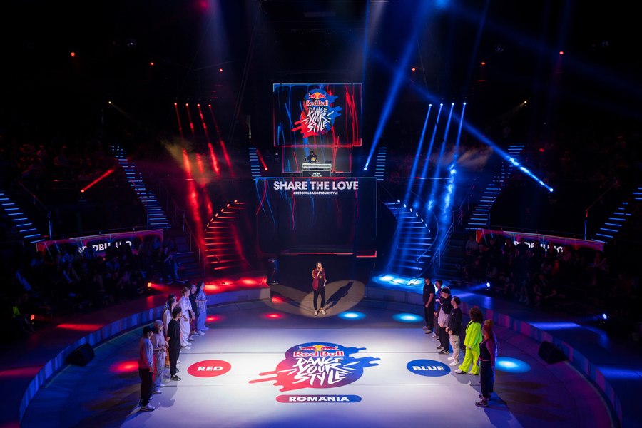 Au mai rămas doar șase zile până la finala națională Red Bull Dance Your Style FOTO 