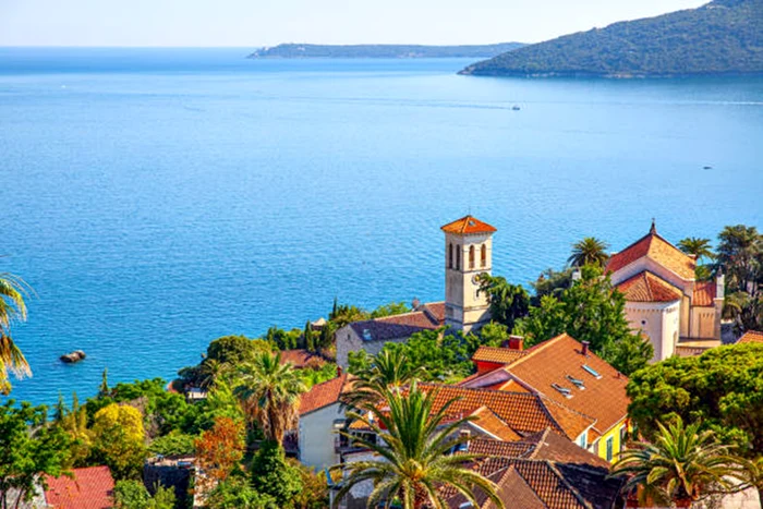 Herceg Novi este o destinație de vis din Muntenegru / foto: IStock