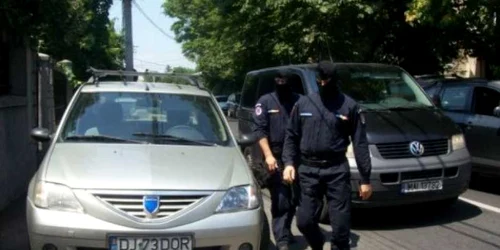 Şase profesori de la Facultatea de Medicină din Craiova sunt acuzaţi de luare de mită