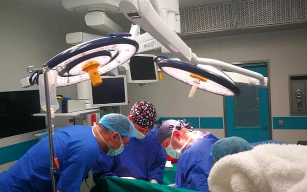 Operaţia a fost una cu probleme, a susţinut moaşa în faţa instanţei FOTO Arhivă