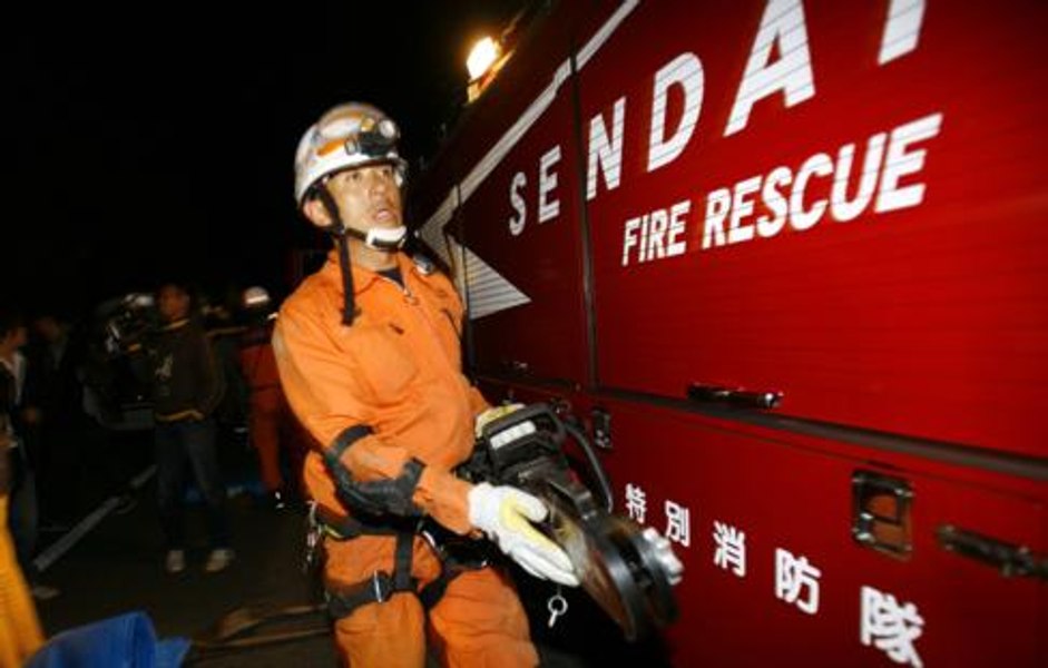 În Japonia, incendiile după cutremure au cuprins deja peste 200 de clădiri
