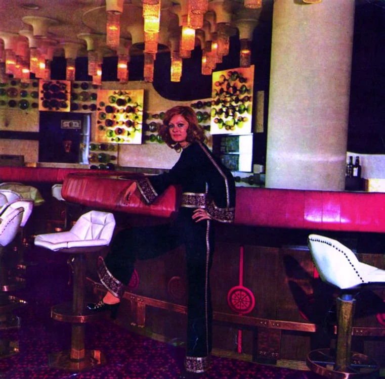 luna bar ic bucharest old jpg jpeg