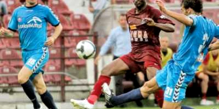 „Terorizaţi“ de „bomba“ lui Traore