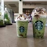 Băuturi Starbucks FOTO Shutterstock 
