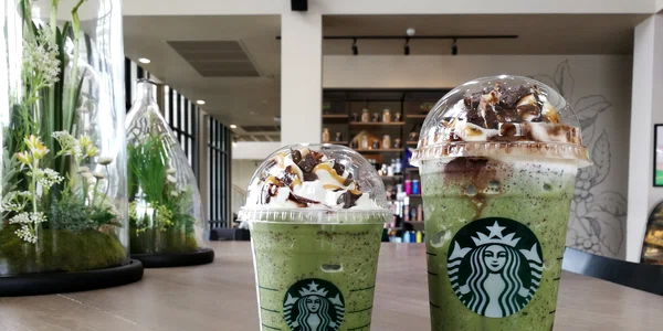 Băuturi Starbucks FOTO Shutterstock 